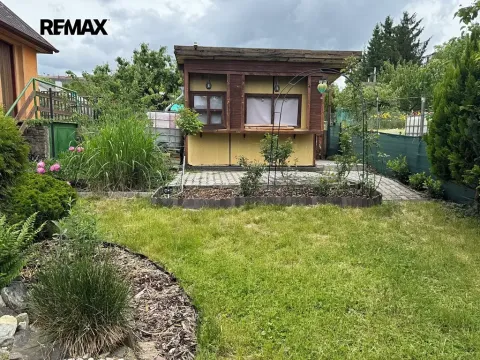 Prodej zahrady, Kladno, 374 m2