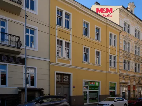 Pronájem bytu 2+1, Teplice, 28. října, 67 m2