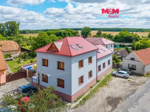Prodej bytu 3+kk, Rožďalovice, Náměstí, 75 m2