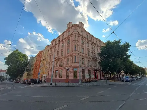 Prodej podílu činžovního domu, Praha - Vršovice, Moskevská, 1500 m2