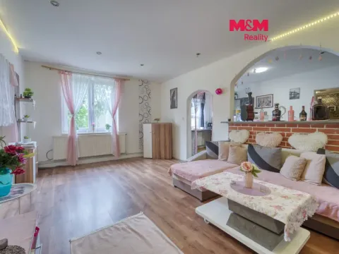 Prodej bytu 3+1, Teplá, Klášterní, 80 m2