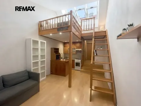 Pronájem bytu 1+kk, Praha - Krč, Štúrova, 31 m2