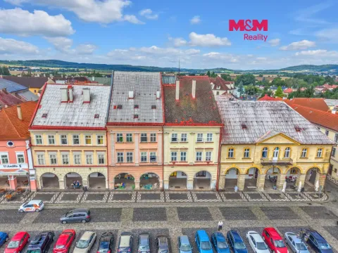 Prodej rodinného domu, Jičín - Staré Město, Valdštejnovo náměstí, 917 m2