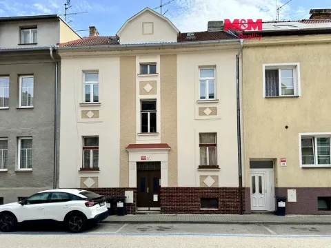 Prodej bytu 3+1, České Budějovice - České Budějovice 6, Dukelská, 76 m2