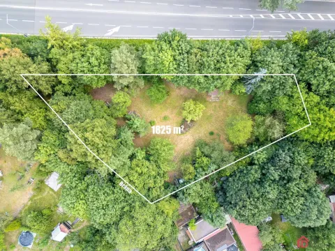 Prodej pozemku, Hradec Králové - Nový Hradec Králové, Lesní, 1825 m2