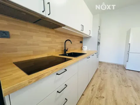 Pronájem bytu 2+1, České Velenice, třída Čsl. legií, 60 m2