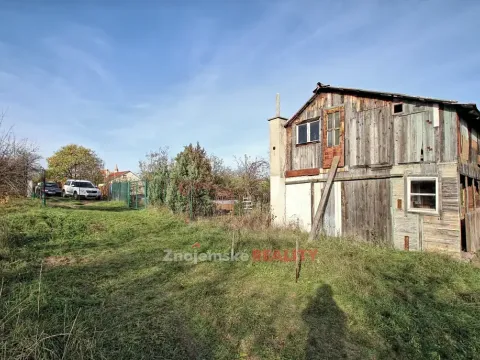 Pronájem zahrady, Znojmo, 3635 m2