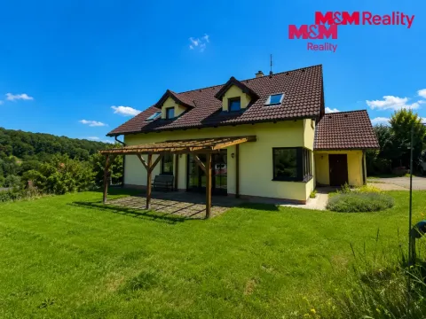 Prodej rodinného domu, Mořina, 240 m2