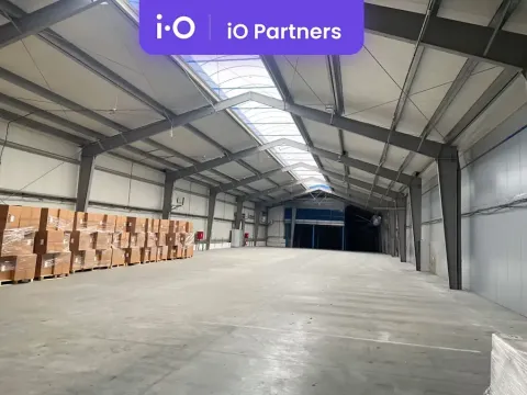Pronájem skladu, Praha - Hostivař, U továren, 5000 m2
