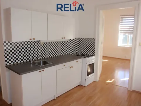 Pronájem bytu 2+1, Liberec, Karoliny Světlé, 48 m2