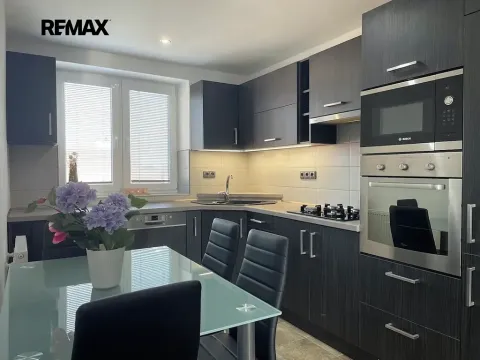 Pronájem bytu 2+1, Podivín, Revoluční, 62 m2