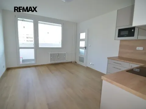 Pronájem bytu 2+kk, Praha - Krč, Ružinovská, 33 m2