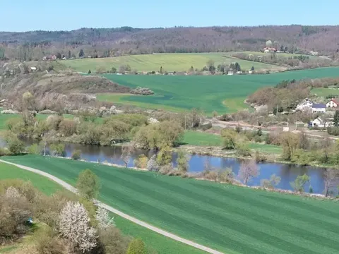 Prodej pole, Hýskov, 1374 m2