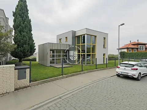 Prodej rodinného domu, Praha - Kbely, 190 m2