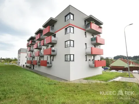 Pronájem bytu 1+kk, Tábor, U Areálu, 31 m2