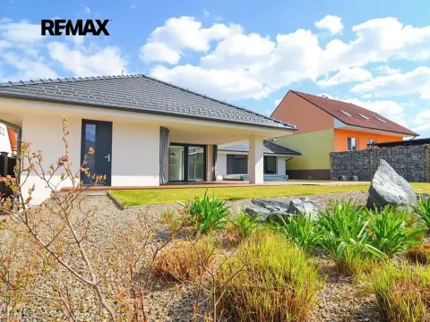 Prodej rodinného domu, Mutěnice, Díly, 220 m2