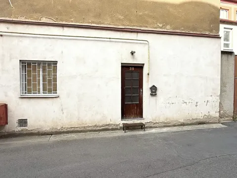Pronájem bytu 1+1, Lovosice, Kostelní, 35 m2