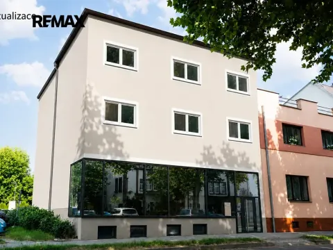 Prodej obchodního prostoru, Kyjov, třída Komenského, 290 m2