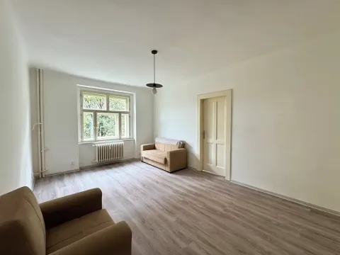 Pronájem bytu 3+1, Praha - Žižkov, Lucemburská, 74 m2