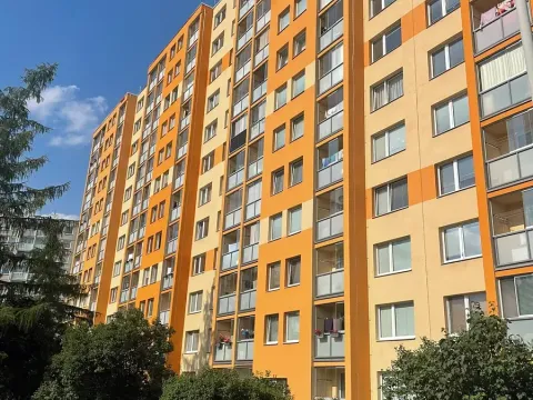 Prodej bytu 3+1, Praha - Modřany, Vokrojova, 79 m2
