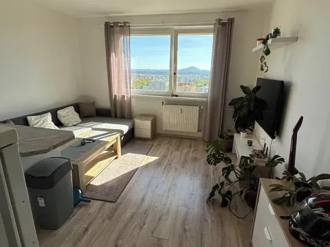 Prodej podílu bytu 1+1, Česká Lípa, Komenského, 45 m2