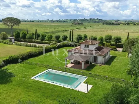 Prodej vily, Cortona, Itálie, 150 m2