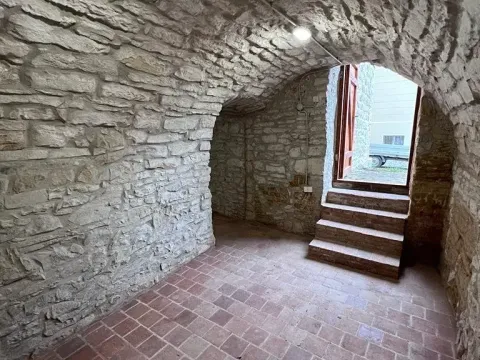 Pronájem skladu, Praha - Libeň, Zvonařovská, 25 m2