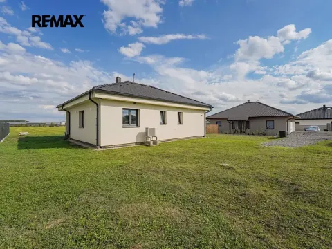 Prodej rodinného domu, Úherce, 87 m2
