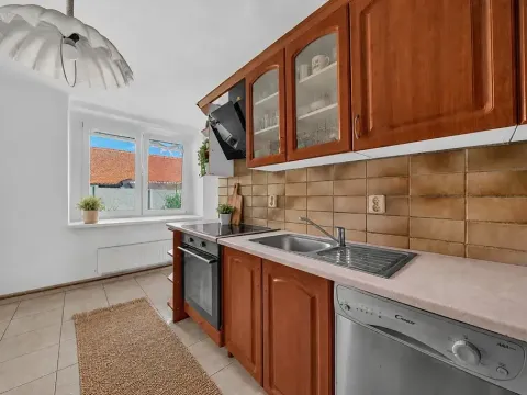 Prodej rodinného domu, Vlkov pod Oškobrhem, 82 m2