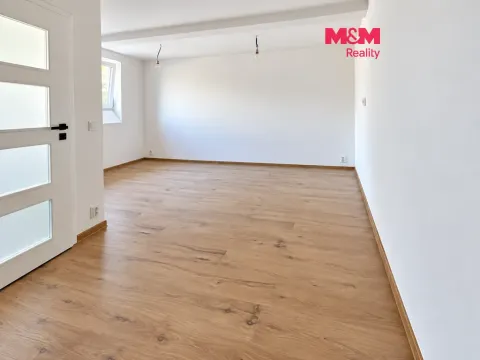 Prodej bytu 1+kk, Praha - Ruzyně, Duchcovská, 36 m2