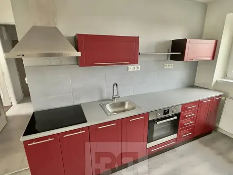 Pronájem bytu 2+1, Kladno, U výtopny, 51 m2