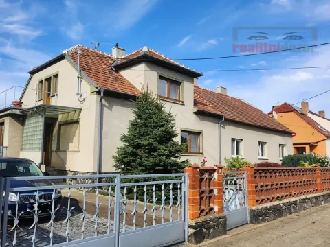 Prodej rodinného domu, Podivín, Družstevní, 200 m2