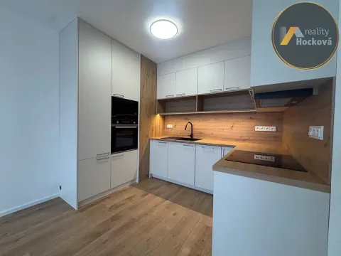 Pronájem bytu 2+kk, Kladno, Engerth, 59 m2