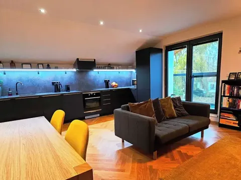 Pronájem bytu 2+kk, Praha - Běchovice, U vrby, 52 m2