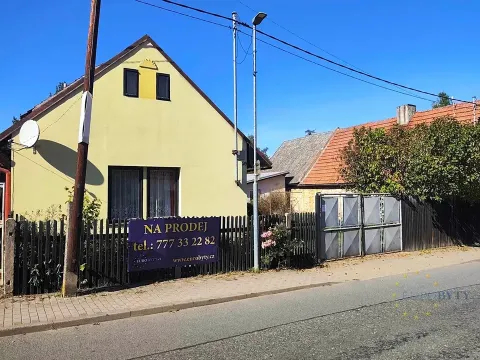 Prodej rodinného domu, Janov, 226 m2