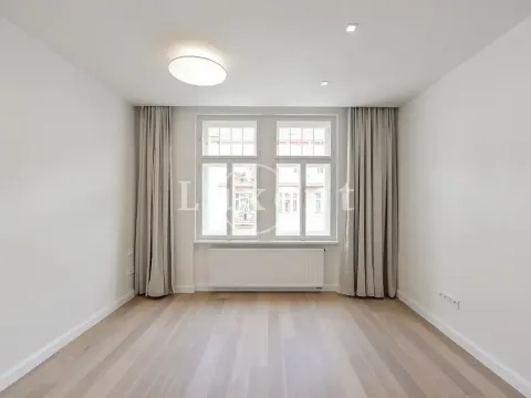 Pronájem bytu 3+kk, Praha - Vinohrady, náměstí Jiřího z Poděbrad, 93 m2