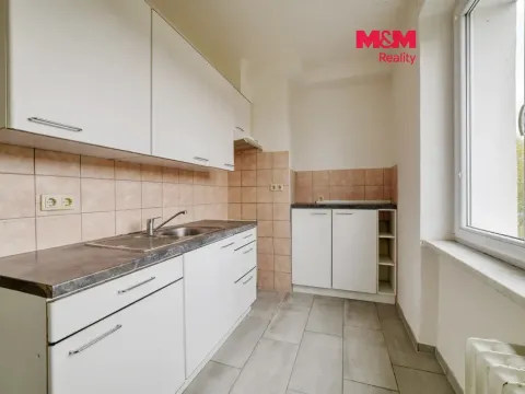 Prodej bytu 2+1, Kynšperk nad Ohří, náměstí SNP, 51 m2