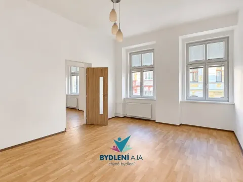 Pronájem bytu 2+1, Teplice, J. V. Sládka, 81 m2