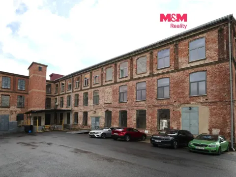 Pronájem kanceláře, Krnov, Čsl. armády, 520 m2
