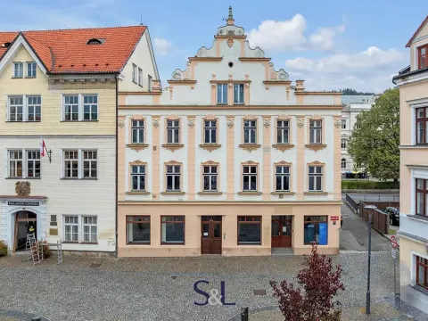 Pronájem obchodního prostoru, Česká Kamenice, Náměstí Míru, 196 m2