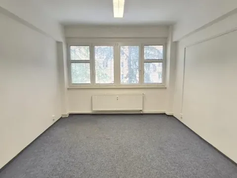 Pronájem kanceláře, Praha - Nusle, V Občanském domově, 17 m2