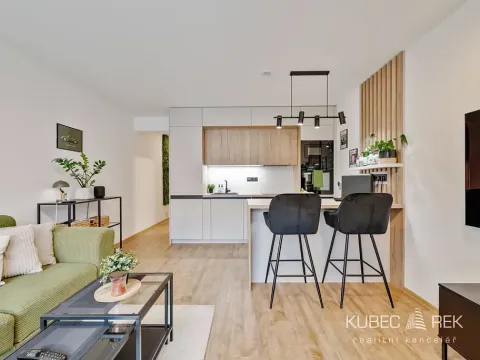 Pronájem rodinného domu, Tábor, Ostružinová, 87 m2