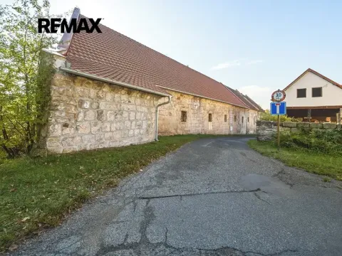 Prodej výrobních prostor, Holany, 241 m2